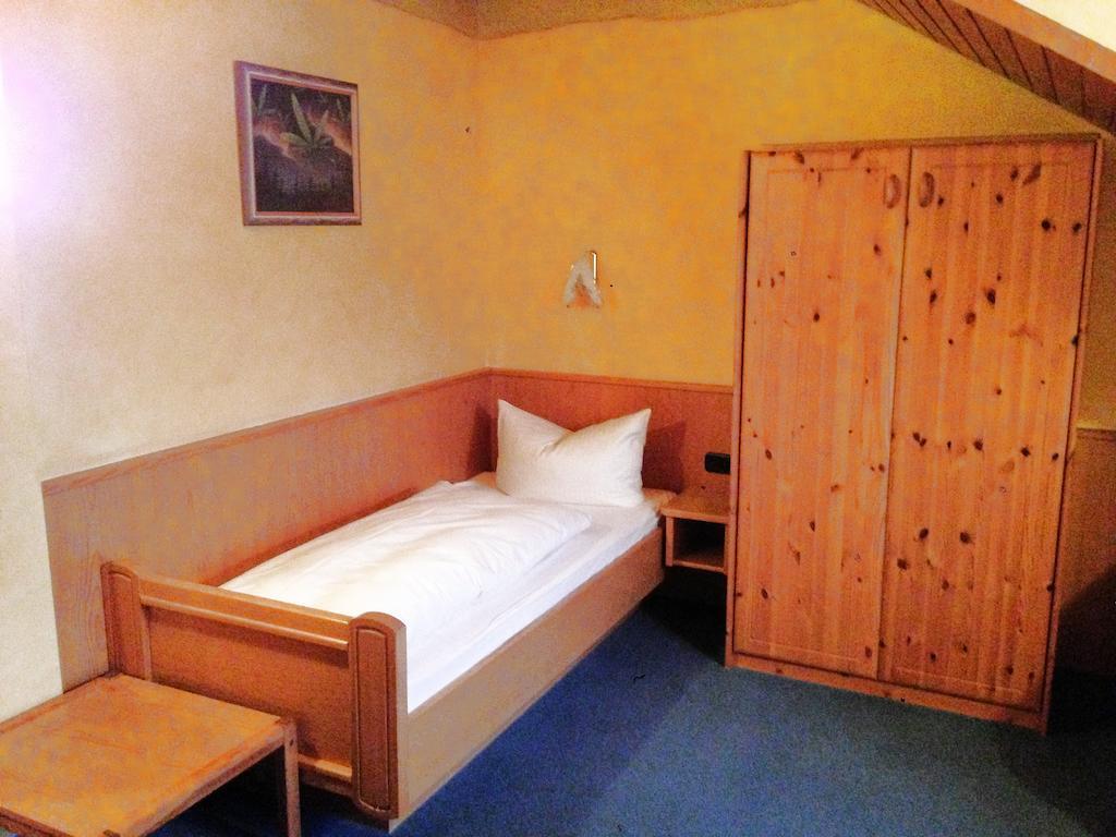 Beim Haxenwirt Otel Immenstadt im Allgäu Oda fotoğraf